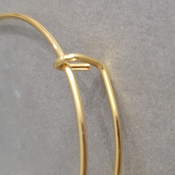 ****SOLD**** Gold Plated adjustable Charm Bangle with 3 Charm - Picture 3 of 8